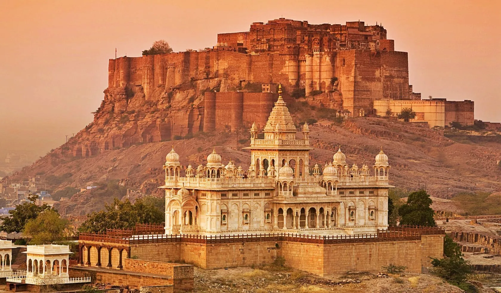 Land of Kings, Royal Rajasthan, Forts and Palaces