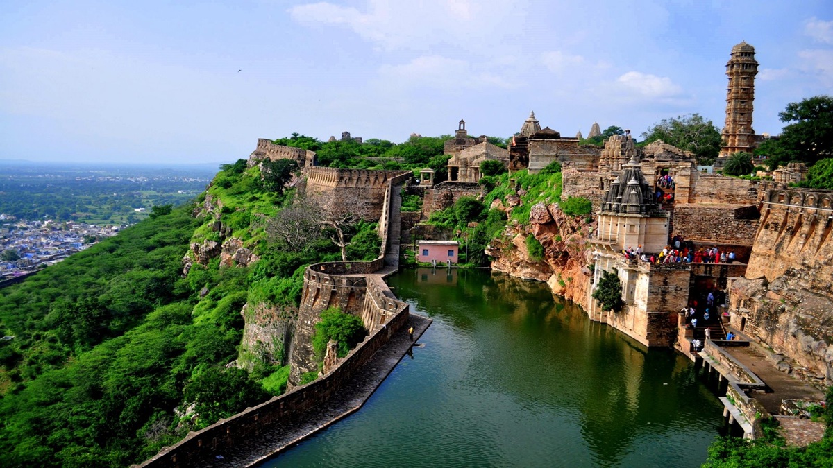 Chittorgarh Fort, largest fort in India