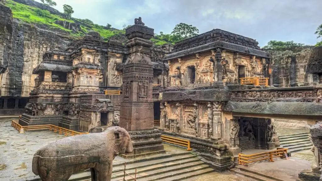 Cave Temple - Kailash Temple