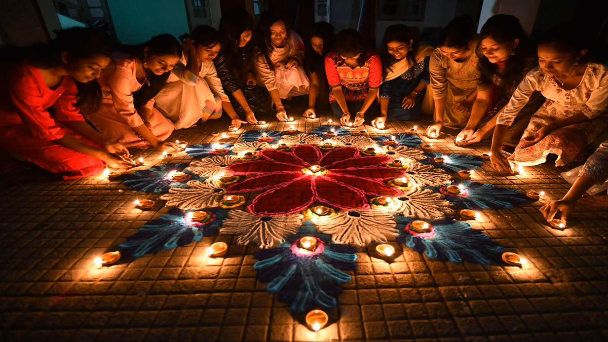 Deepavali
India’s Living Cultural Heritage
Diwali
Festival Of Light
